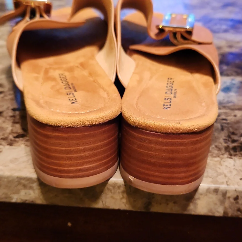 Kelsi Dagger Tan Platform Slides with Gold Buckle